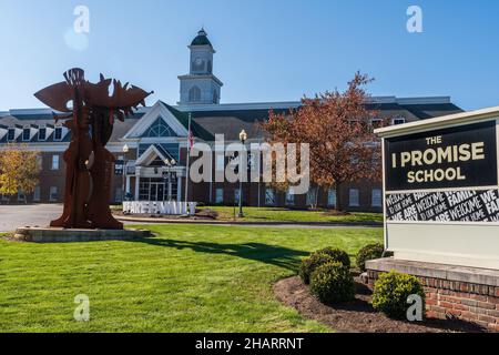 **DATEI FOTO** Direktor an Lebron James' I Promise School tritt zurück, nachdem er angeblich Schüler AKRON, OH, schlug - 07. NOVEMBER: Ansicht der Lebron James I Promise School in Akron, Ohio am 7. November 2021. Kredit: DeeCee Carter/MediaPunch Stockfoto
