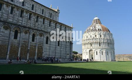 FLORENZ, ITALIEN - 02. Sep 2019: Kathedrale von Pisa und Baptisterium des Hl. Johannes in der Toskana, Italien Stockfoto