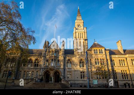 Ealing Town Hall, ein unverwechselbares spätviktorianisches gotisches Gebäude am Ealing Broadway, Londoner Stadtteil Ealing, London, England, Großbritannien Stockfoto