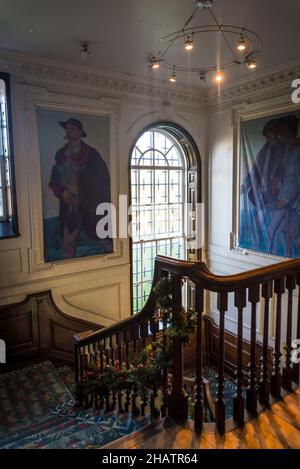 Treppenhaus in der William Morris Arts and Crafts Gallery, Walthamstow, London, England, Großbritannien Stockfoto