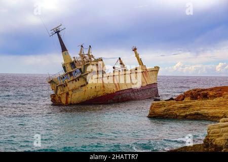 Das Wrack des Edro III in der Nähe der Coral Bay, Paphos, Zypern Stockfoto