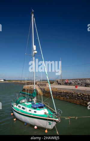 Großbritannien Nordirland, Co Down, Groomsport, Freizeitboote liegen im Hafen Stockfoto