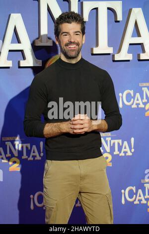 Madrid, Spanien. 15th Dez 2021. Luis Tosar nimmt an der Fotoaufnahme des Films „Canta 2“ in Madrid Teil. Kredit: SOPA Images Limited/Alamy Live Nachrichten Stockfoto