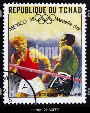 TSCHAD - UM 1969: Eine im Tschad gedruckte Briefmarke zeigt Manfred Wolke, Welterweight, Boxing, Gewinner der Olympischen Spiele 1968, Mexiko, um 1969 Stockfoto