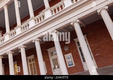 Galveston, Texas, USA - 23. November 2021: Das historische Galveston County Courthouse and Customs Stockfoto