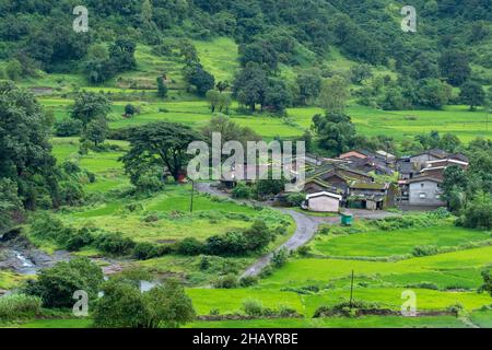 Stadtsiedlung in Bhimashankar, Maharashtra, Indien Stockfoto