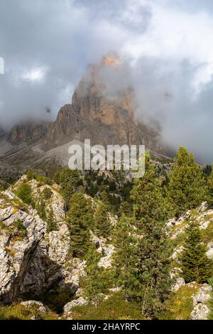 Steinstadt unterhalb des Langkofels, Sellajoch, Südtirol Stockfoto