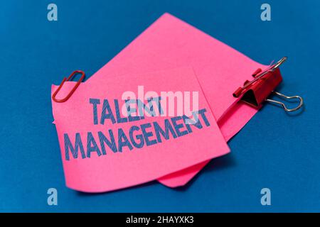 Konzeptioneller Titel Talent Management. Übersicht über das Unternehmen Akquise von talentierten Mitarbeitern und Bindung von mehreren sortierten Inkassobüros Stockfoto