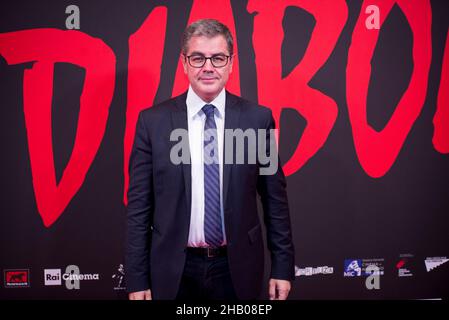 Mailand, Italien. 15th Dez 2021. Die Besetzung und die Gäste nehmen an der Premiere des Films 'Diabolik' im Cinema Odeon am 15. Dezember 2021 in Mailand, Italien, Teil. (Foto von Lev Radin/Pacific Press) Quelle: Pacific Press Media Production Corp./Alamy Live News Stockfoto