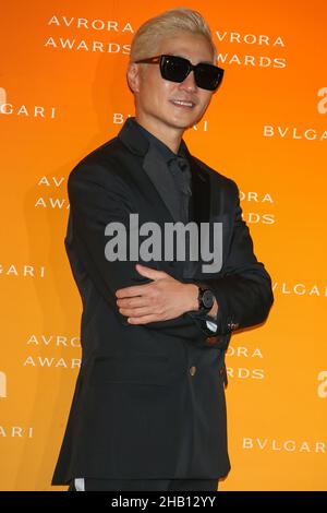 Tokio, Japan. 15th Dez 2021. Es wurde der „BVLGARI AVRORA AWARD 2021“ verliehen. Am 15. Dezember 2021 erschien der japanische DJ VERBAL bei dem Photo-Call in Tokio, Japan. (Foto von Kazuki Oishi/Sipa USA) Quelle: SIPA USA/Alamy Live News Stockfoto
