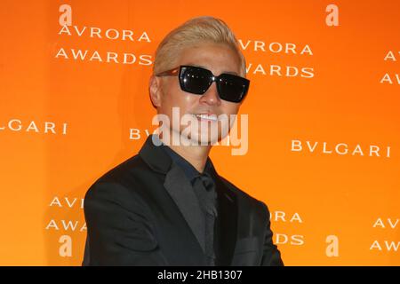 Tokio, Japan. 15th Dez 2021. Es wurde der „BVLGARI AVRORA AWARD 2021“ verliehen. Am 15. Dezember 2021 erschien der japanische DJ VERBAL bei dem Photo-Call in Tokio, Japan. (Foto von Kazuki Oishi/Sipa USA) Quelle: SIPA USA/Alamy Live News Stockfoto