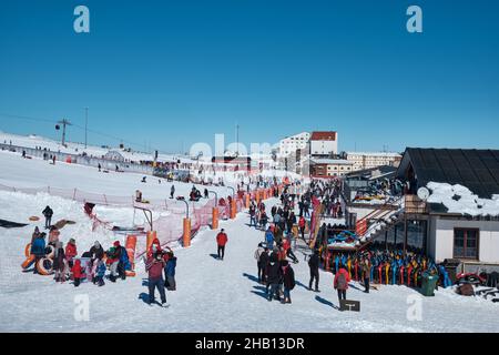 Menschen im Skigebiet Erciyes Stockfoto