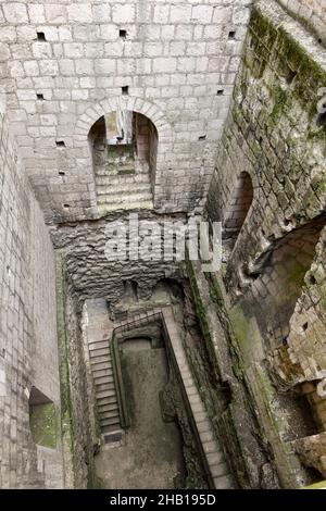 Loches (Mittelwestfrankreich): Die königliche Stadt. Der Bergfried. Gebäude, das als nationales historisches Wahrzeichen registriert ist (französisches 'Monument historique') Stockfoto