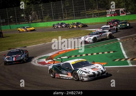 #55, SPIRIT OF RACE, CHE, Ferrari 488 GTE EVO, Duncan Cameron (GBR), Alessandro Pier Guidi (ITA), David Perel (ZAF), #88, AF CORSE, ITA, Ferrari 488 G Stockfoto