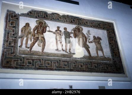 Bardo Nationalmuseum, Tunis, Tunesien im Jahr 1998 - Römisches Mosaik Bacchus Wein Stockfoto