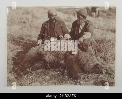 Eine von 274 Vintage-Fotografien, Papier aus Silbergelatin, Ende 19th-Anfang 20th. Jahrhundert, Qajar-Zeit, 4 1/2 x 6 1/4 Zoll, 11,5 x 15,9 cm Stockfoto