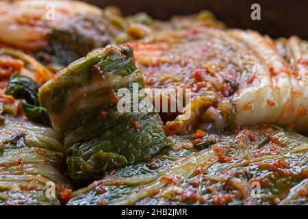 Ein Nahaufnahme Stillleben Foto von frisch gemachten Kimchi. Ein Hauptgericht in Korea. Stockfoto