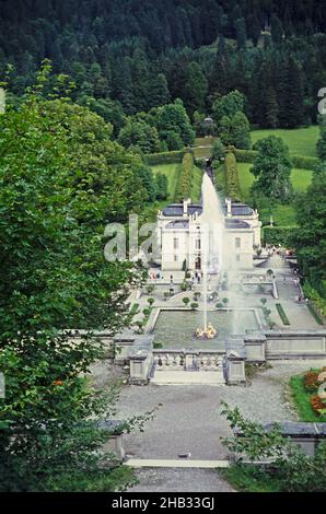 Schloss Linderhof schloss erbaut von König Ludwig II., Bayern, Deutschland in den 1960er Jahren Stockfoto