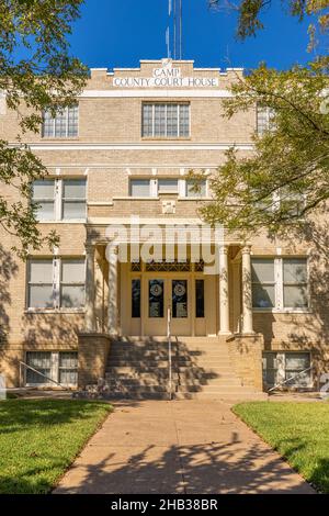 Pittsburg, Texas, USA - 26. September 2021: Das Camp County Courthouse Stockfoto