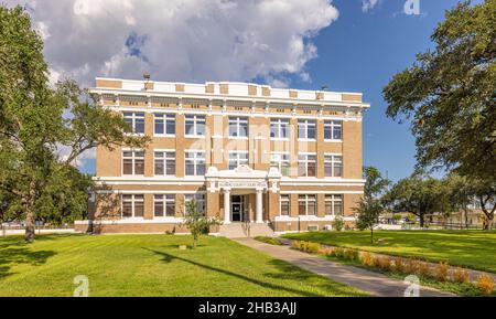 Kingsville, Texas, USA - 18. September 2021: Das Kleberg County Courthouse Stockfoto