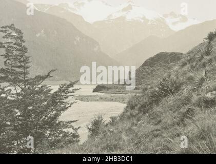 Upper Rees Valley, Head of Lake Wakatipu, Burton Brothers Studio, Fotostudio, um 1880s, Dunedin, Schwarzweiß-Fotografie Stockfoto