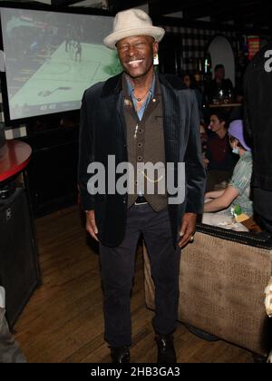 15. Dezember 2021, Santa Monica, Kalifornien, USA: Phillip Shepard bei der Survivor 41 Fanale Party. (Bild: © Billy Bennight/ZUMA Press Wire) Stockfoto