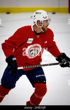 Coral Springs, Usa. 03rd Oktober 2021. Florida Panthers Spieler Nr. 9 Sam Bennett in Aktion gesehen während der morgendlichen Trainingseinheit für die NHL reguläre Saison 2021-2022. Kredit: SOPA Images Limited/Alamy Live Nachrichten Stockfoto