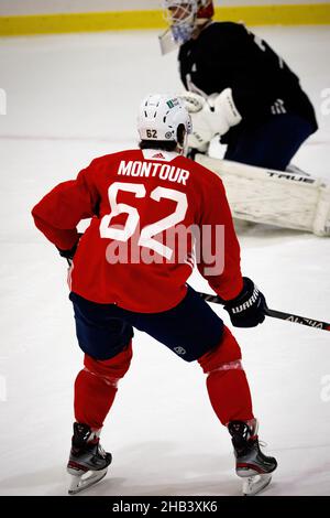 Coral Springs, Usa. 03rd Oktober 2021. Florida Panthers Spieler Nr. 62 Brandon Mont in Aktion gesehen während der morgendlichen Trainingseinheit für die NHL reguläre Saison 2021-2022. Kredit: SOPA Images Limited/Alamy Live Nachrichten Stockfoto