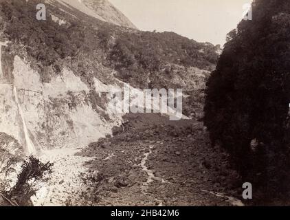 Otira Gorge, Burton Brothers Studio, Fotostudio, Dunedin, Schwarz-Weiß-Fotografie Stockfoto