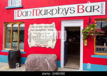 Dan Murphy's Bar, Sneem Village, County Kerry, Irland Stockfoto