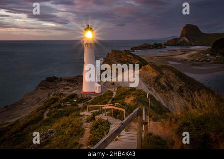 Castle Point Lighthouse, in der Nähe des Dorfes Castlepoint in der Region Wellington auf der Nordinsel Neuseelands Stockfoto