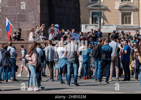 Wladiwostok, Russland - 9. September 2018: Eine politische Aktion gegen die Anhebung des Rentenalters, organisiert von Alexei Nawalny. Stockfoto