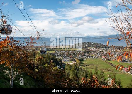 Blick über Rotorua auf den See von Sykline, Nordinsel, Neuseeland Stockfoto