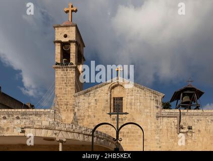 Außenansicht der griechisch-östlichen orthodoxen Kirche der Verkündigung, auch bekannt als die Kirche St. Gabriel oder St. Gabriels griechisch-orthodoxe Kirche in der Stadt Nazareth Nord-Israel Stockfoto