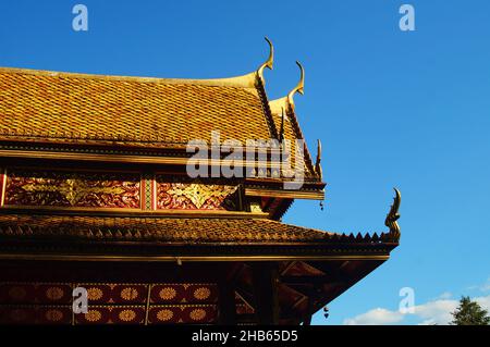 BAD HOMBURG, DEUTSCHLAND - 30. Mai 2021: Der 'Siamesische Tempel' Sala-Thai I im Kurpark Bad Homburg. Ein Geschenk von König Chulalongkorn von Siam, jetzt Thailand Stockfoto