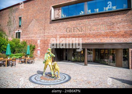 Der Eingang der Glenkinchie Whisky Distillery in East Lothian, Schottland, Großbritannien Stockfoto