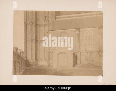 Teil der St. Laurentius Kirche in Oud Gastel, anoniem (Monumentenzorg) (zugeschrieben), Oud Gastel, 1899, fotografische Unterstützung, Karton, Albumin-Print, Höhe 170 mm × Breite 236 mm Stockfoto