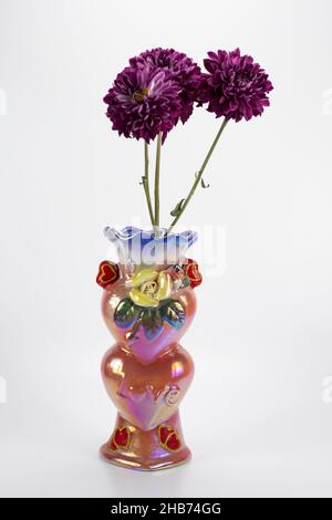 Bouquet rosa Chrysanthemen auf weißem Hintergrund. Stockfoto