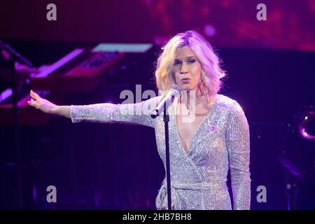 Düsseldorf, Deutschland. 04th Dez 2021. Joss STEIN, Sänger, singen, singen, Konzert, Verleihung des Deutschen Nachhaltigkeitspreis am 3rd. Dezember 2021 in Düsseldorf. Kredit: dpa/Alamy Live Nachrichten Stockfoto