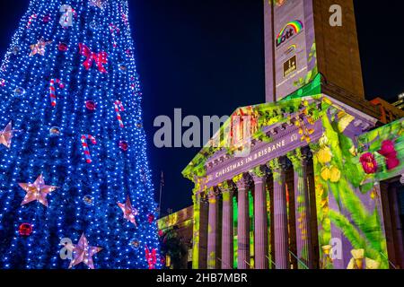 Brisbane, Australien – Weihnachtsschmuck in der Stadt Stockfoto