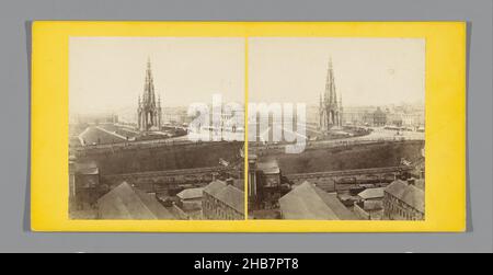 Ansicht des Scott Monument in Edinburgh, Edinburgh-Scott's Monument (Titel auf Objekt), George Washington Wilson (auf Objekt erwähnt), Edinburgh, c.. 1850 - c. 1880, Karton, Albumin-Print, Höhe 85 mm × Breite 170 mm Stockfoto