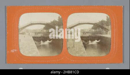 Brücke über den Canal Saint-Martin in Paris, Le Pont du Canal St. Martin, Paris (Titel auf Objekt), anonym, Paris, 1855 - 1875, fotografische Unterstützung, Papier, Albumin-Druck, perforiert, Höhe 87 mm × Breite 174 mm Stockfoto