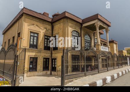 ZANJAN, IRAN - 13. APRIL 2018: Gebäude des Archäologischen Museums von Zanjan in Zanjan, Iran. Stockfoto