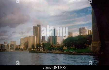 Die städtische Skyline und die Uferpromenade von Sydney in Australien Stockfoto