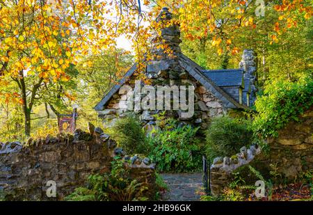 The Ugly House, Capel Curig, in der Nähe von Betws-Y-Coed, County Conwy, North Wales. Aufgenommen im Oktober 2021. Stockfoto