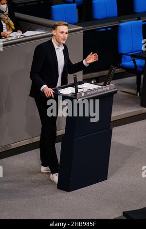 Berlin, Deutschland. 16th Dez 2021. Der deutsche Politiker Jakob Blankenburg. (Bild: © Ralph Pache/PRESSCOV über ZUMA Press Wire) Stockfoto