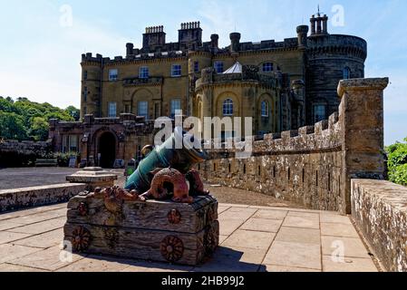 Das wunderschöne Culzean Castle in der Nähe von Maybole, Carrick an der schottischen Küste von Ayrshire, Großbritannien. 22nd vom Juli 2021 Stockfoto