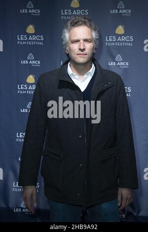 Bourg Saint Maurice, Frankreich. 17th Dez 2021. Thomas Kruithof nimmt an der Abschlussfeier Photocall im Rahmen des Les Arcs Film Festivals 13th in Bourg Saint Maurice, Frankreich, am 17. Dezember 2021 Teil. Foto von Aurore Marechal/ABACAPRESS.COM Quelle: Abaca Press/Alamy Live News Stockfoto