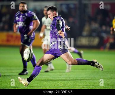 Dragons Sam Davies beim EPCR Challenge Cup Gruppe B Spiel auf der Rodney Parade, Newport. Bilddatum: Samstag, 17. Dezember 2021. Stockfoto