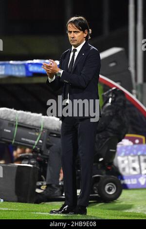 Arechi-Stadion, Salerno, Italien, 17. Dezember 2021, Inter Mailands Cheftrainer Simone Inzaghi reagiert während des Spiels der US Salernitana gegen Inter - FC Internazionale - italienische Fußballserie A Stockfoto